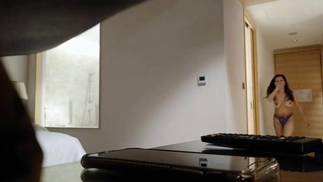 Horny Wife Watching Waiter Dare Cock Nude – Sexvdos Viral